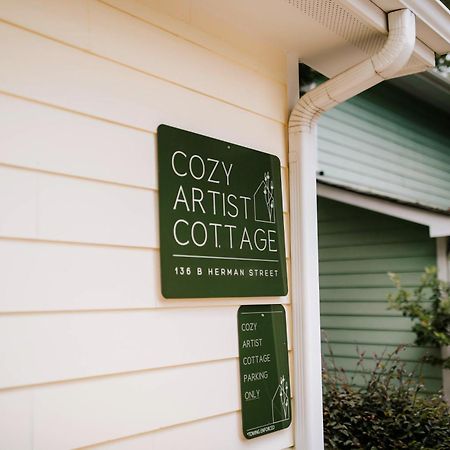 Cozy Cottage - Walk To Campus, Stadium, Downtown Athens Bagian luar foto
