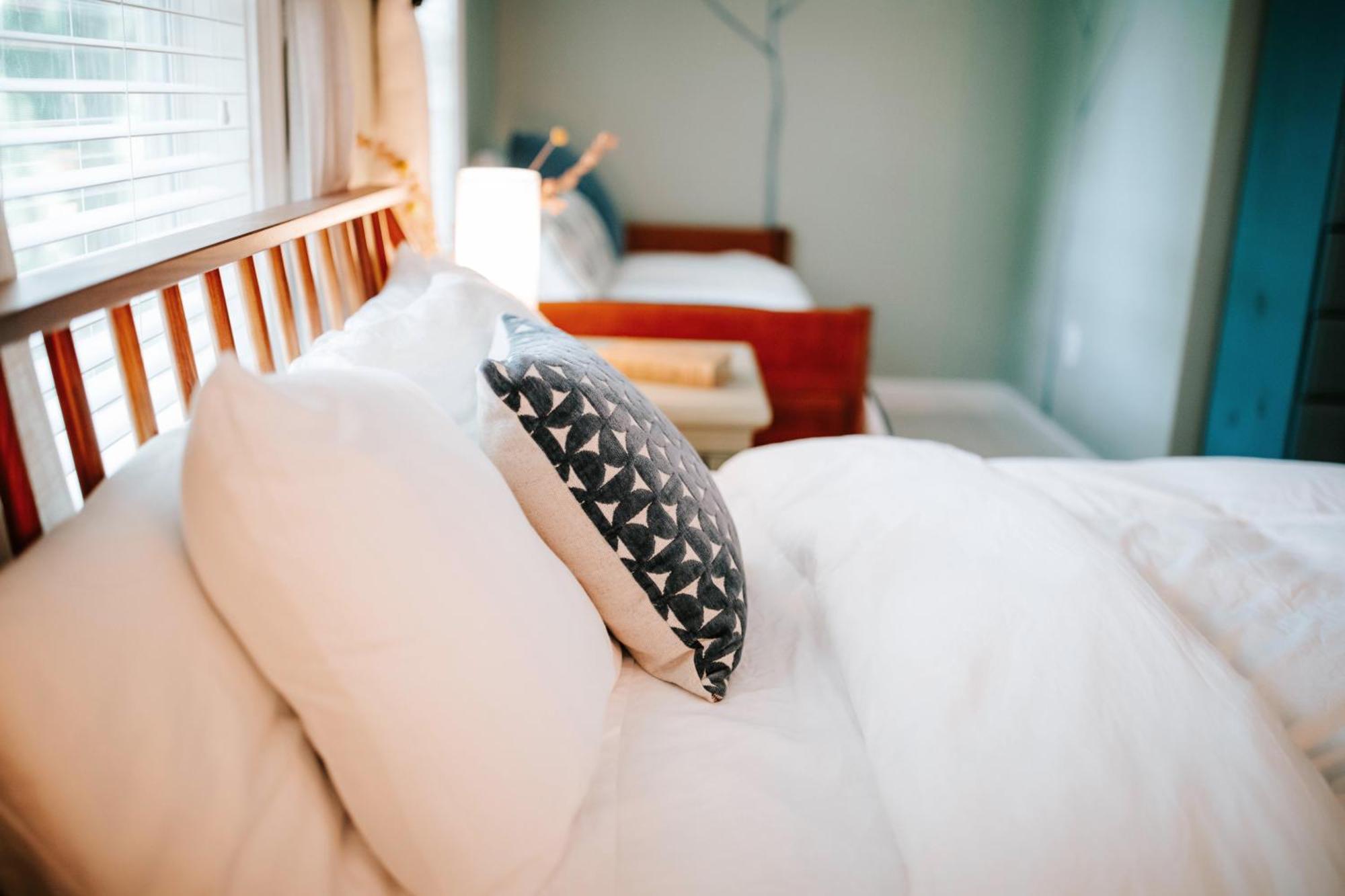 Cozy Cottage - Walk To Campus, Stadium, Downtown Athens Bagian luar foto