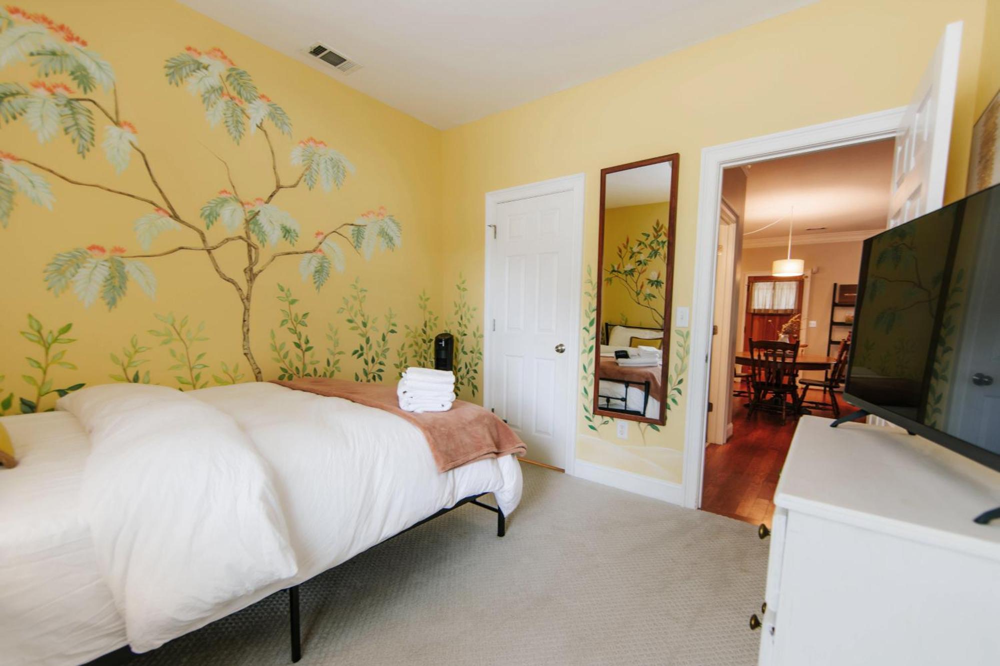 Cozy Cottage - Walk To Campus, Stadium, Downtown Athens Bagian luar foto