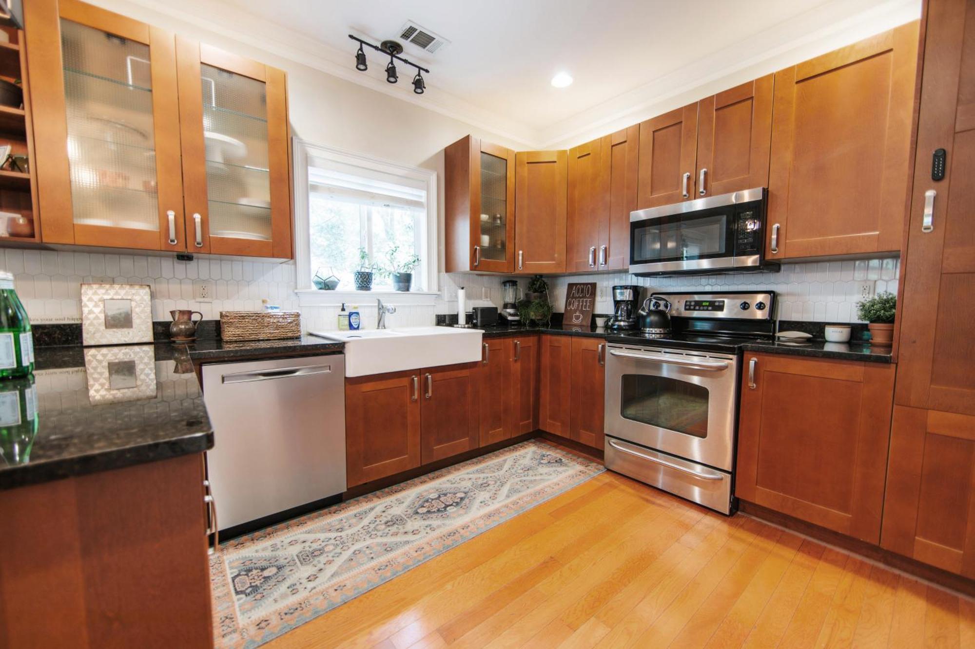 Cozy Cottage - Walk To Campus, Stadium, Downtown Athens Bagian luar foto